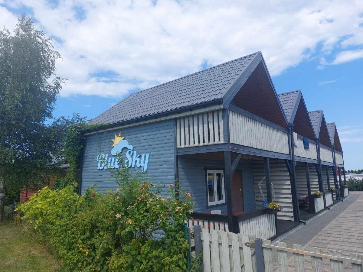 Domki Letniskowe Blue Sky 2 Ревал Екстериор снимка
